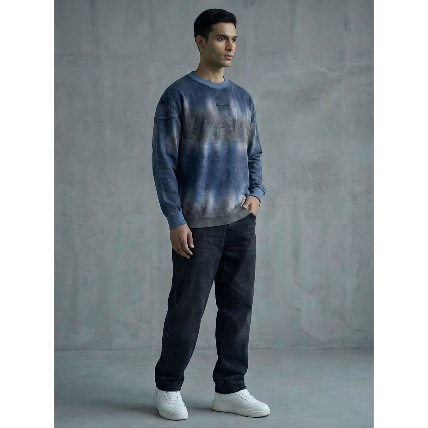 GRADIENT VELOUR SWEATSHIRT