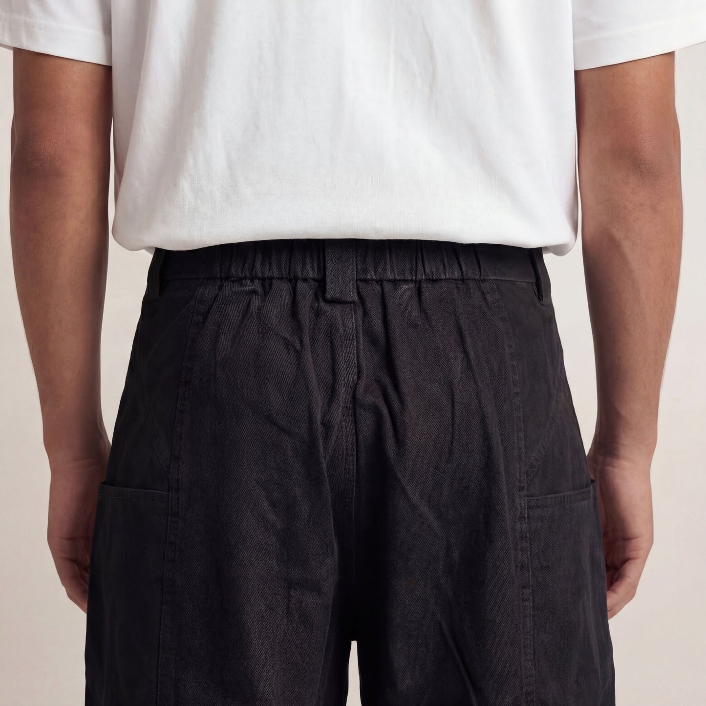 SHADOW PLEAT