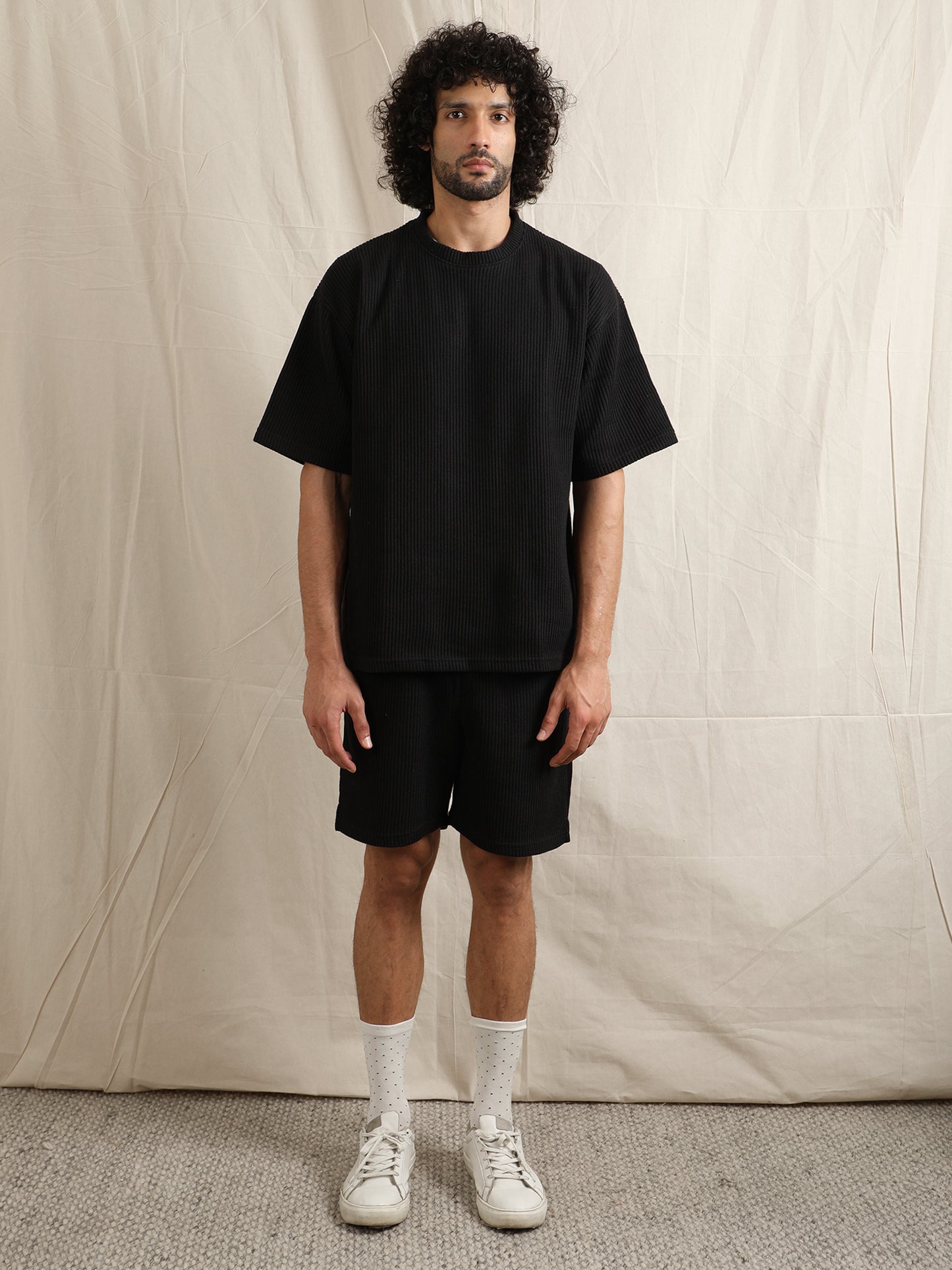 CO-ORD IN SWEATER KNIT FABRIC (BLACK)