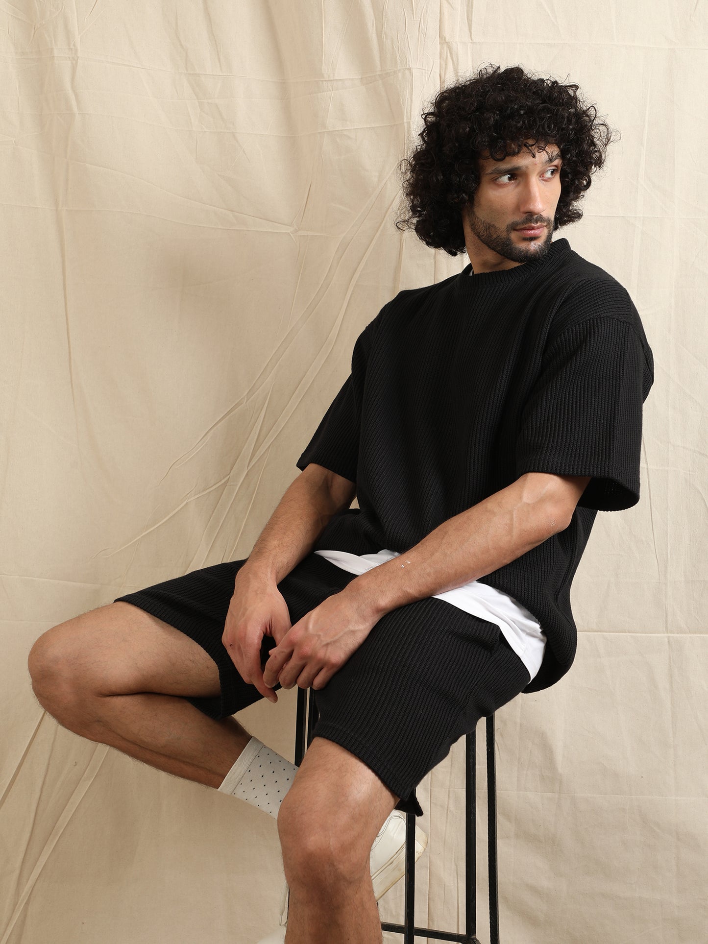 CO-ORD IN SWEATER KNIT FABRIC (BLACK)