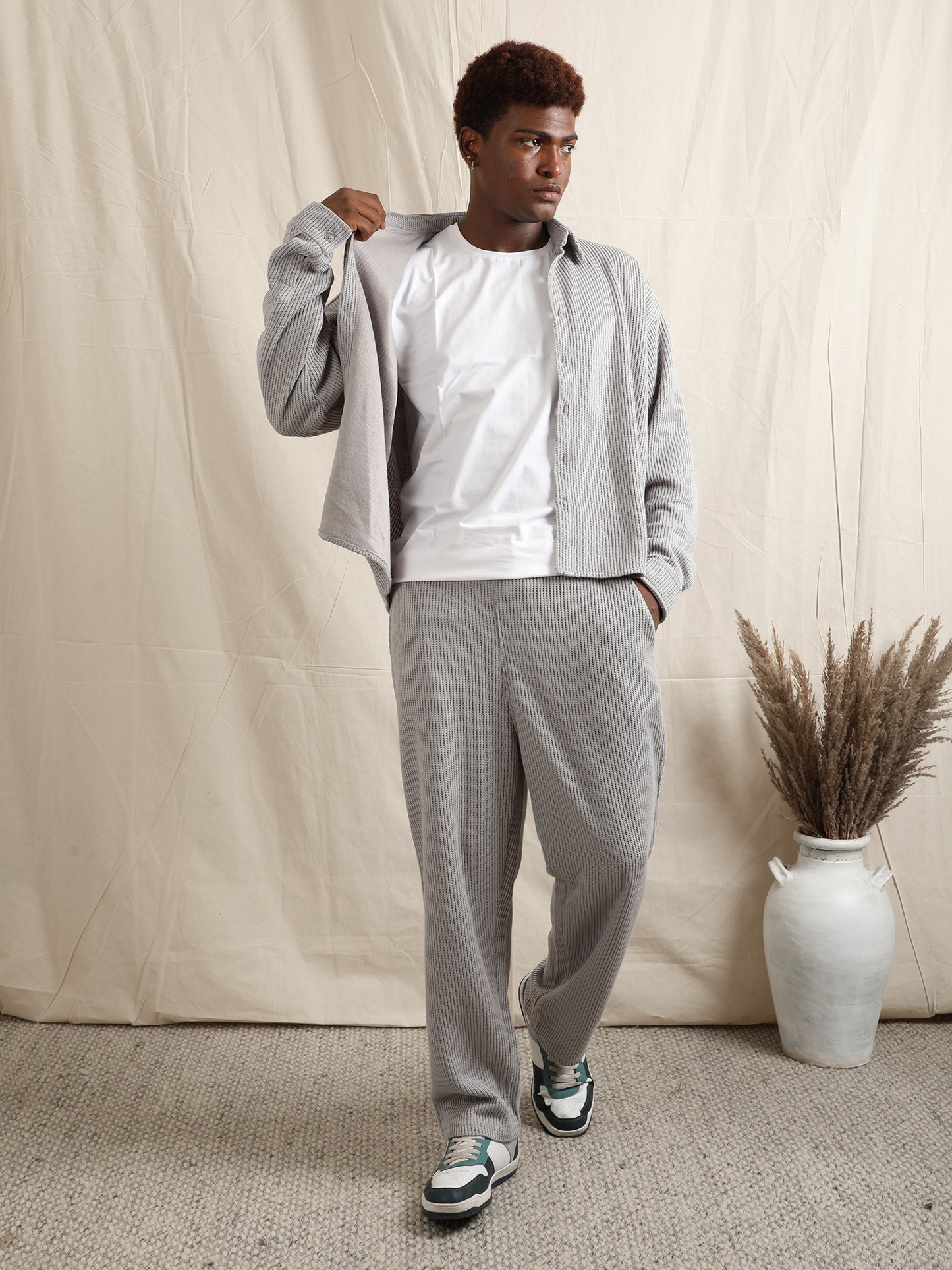 CO-ORD IN SWEATER KNIT FABRIC (LIGHT GREY)
