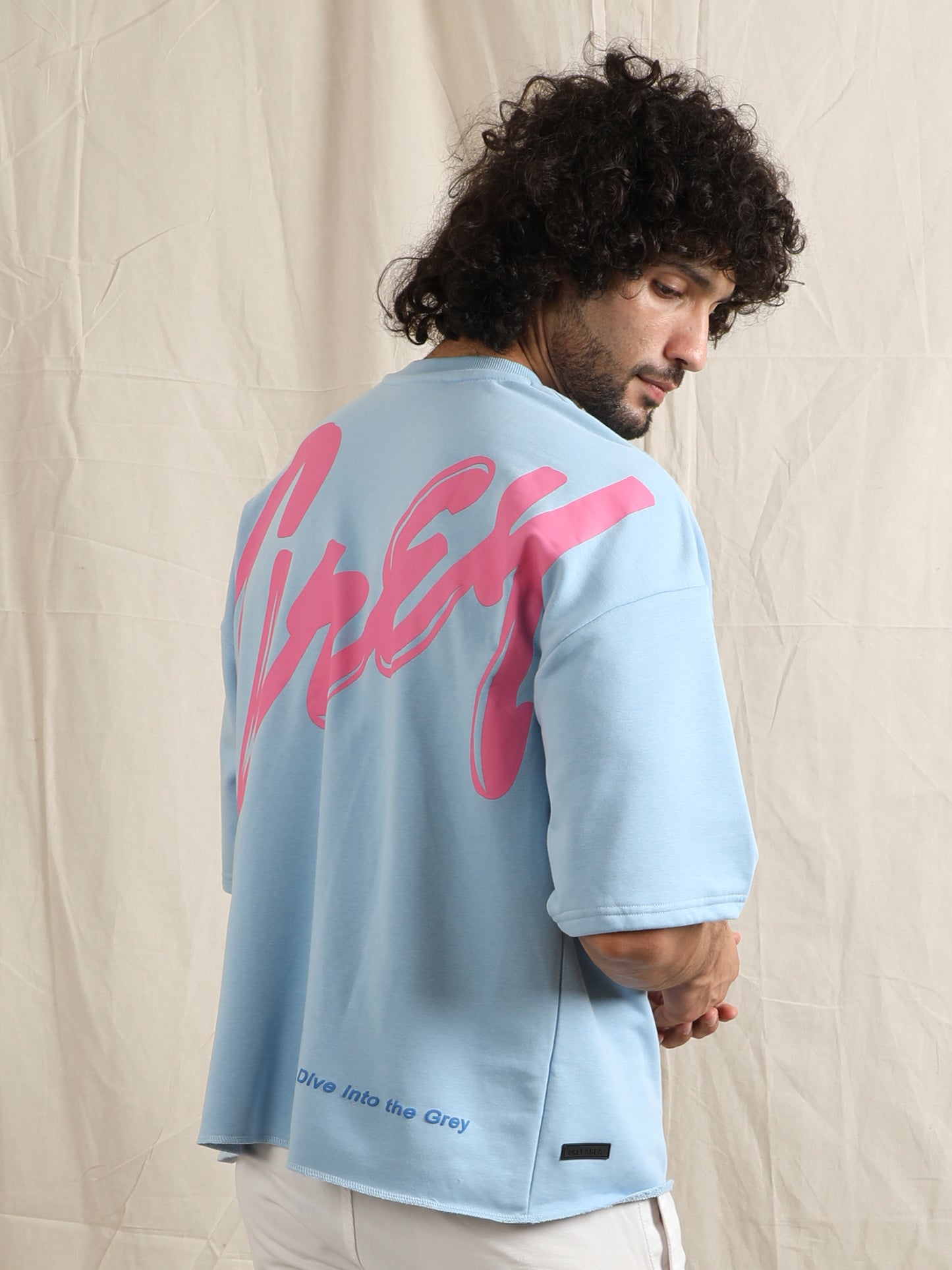 DIVE INTO THE GREY (SKY BLUE)