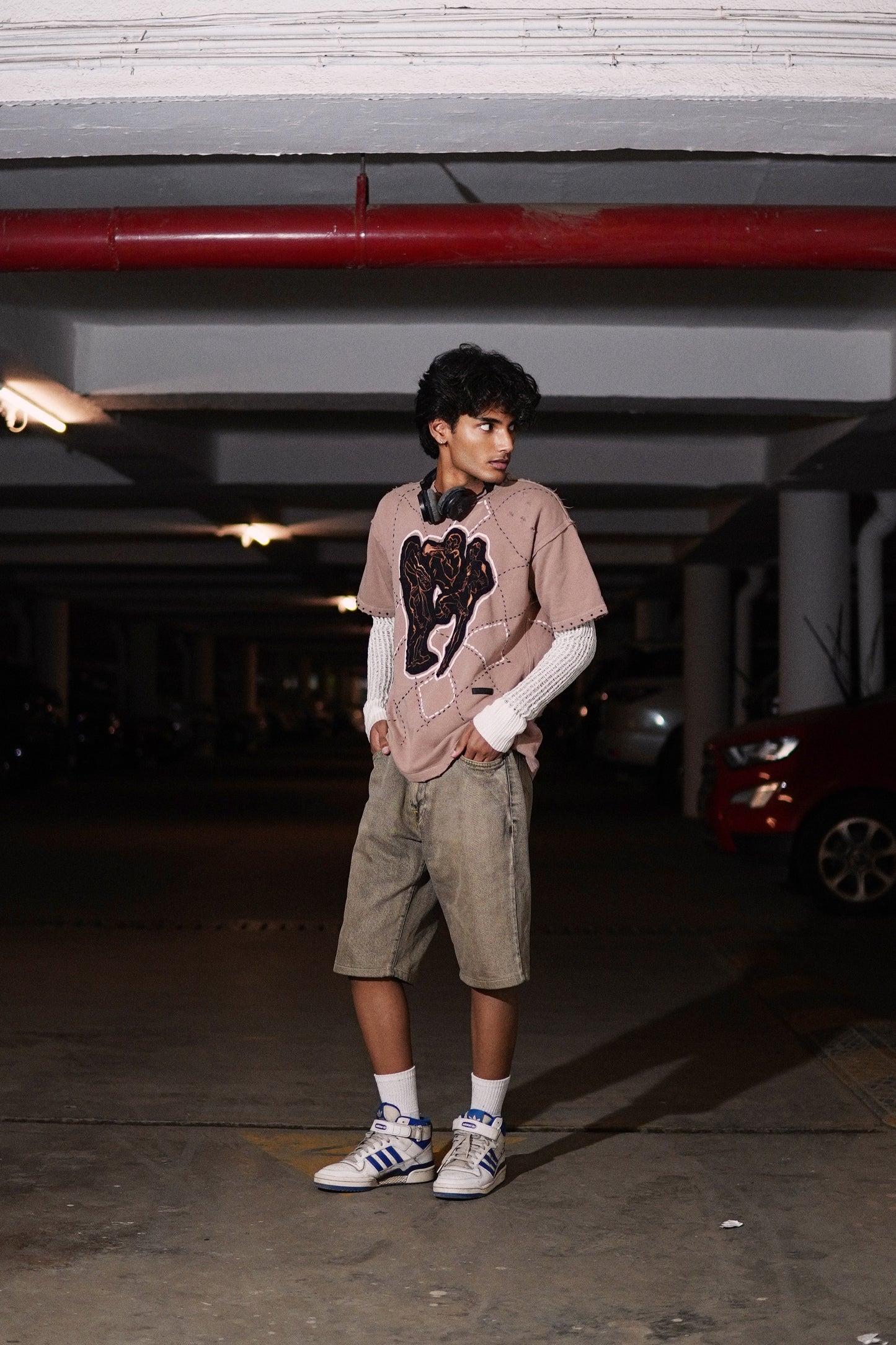 MUSIC PATCHWORK T-SHIRT (BROWN)