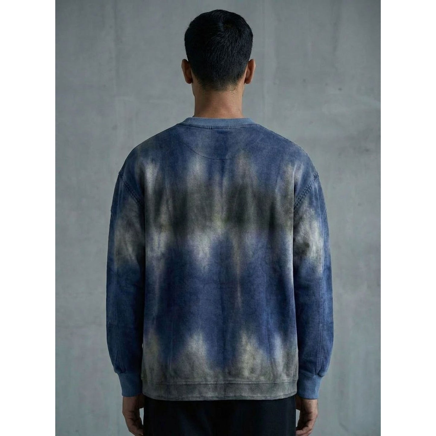 GRADIENT VELOUR SWEATSHIRT